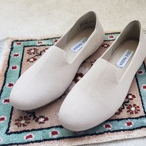 Steve Madden Sabin Flat: Size 7